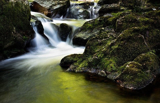 Opomíjené, ale překrásné vodopády v Česku